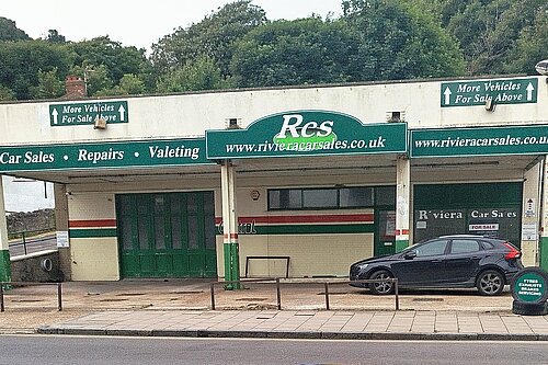 Closed garage (was Riviera Car Sales, Sandgate)