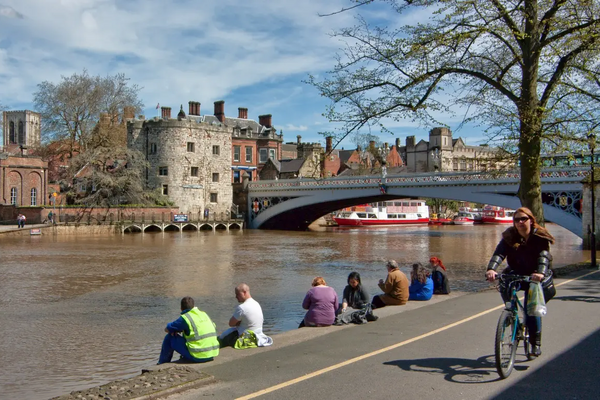 Lunchbreak on the Ouse (c) Wikimedia