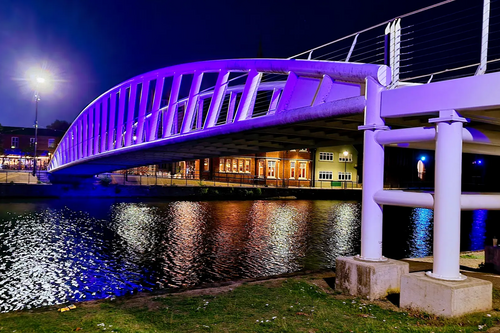 Riverside Bridge lit for International Overdose Awareness Day