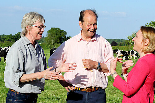 Helen Morgan speaking to some North Shropshire farmers