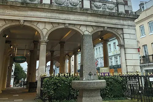 Windsor Guildhall Museum