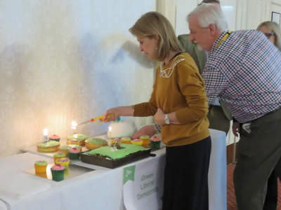 Image courtesy of Liz Carver Wera Hobhouse lights 30th Birthday candles for GLD